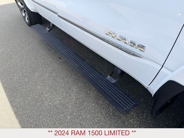 Used 2024 RAM 1500 Limited AWD/4WD image 11