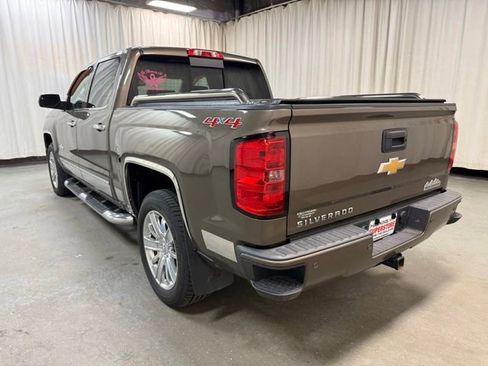 Used 2014 Chevrolet Silverado 1500 High Country w/ High Country Premium Package AWD/4WD image 10