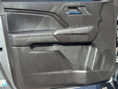 Certified 2023 Chevrolet Colorado LT w/ LT Convenience Package image 6