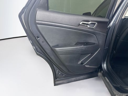Used 2023 Kia Sportage EX FWD image 27