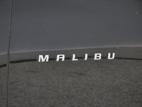 Used 2020 Chevrolet Malibu LT image 49