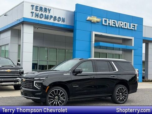 New 2026 Chevrolet Tahoe High Country AWD/4WD image 1