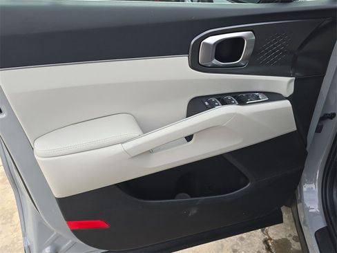 New 2026 Kia Sorento EX image 18