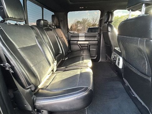 Used 2017 Ford F150 Lariat w/ Equipment Group 502A Luxury AWD/4WD image 31