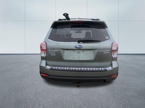 Used 2017 Subaru Forester 2.5i Premium image 7
