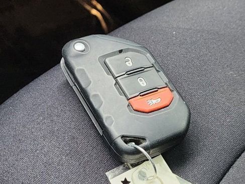 Used 2020 Jeep Wrangler Unlimited Sport S image 31