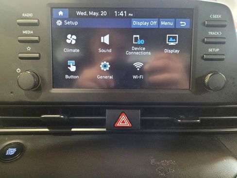 Used 2025 Hyundai Elantra Sport FWD image 25