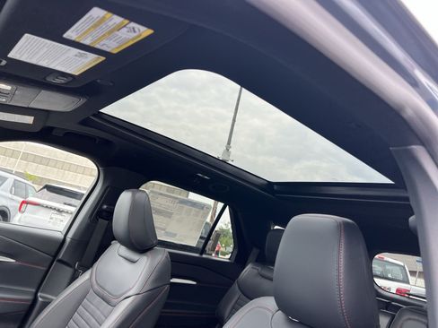 New 2026 Ford Explorer ST-Line w/ ST-Line Street Pack AWD/4WD image 24