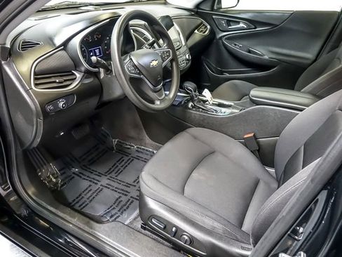 Used 2024 Chevrolet Malibu LT image 14