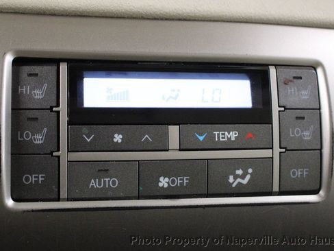 Used 2015 Lexus GX 460 Luxury w/ Preferred Accessory Package AWD/4WD image 29