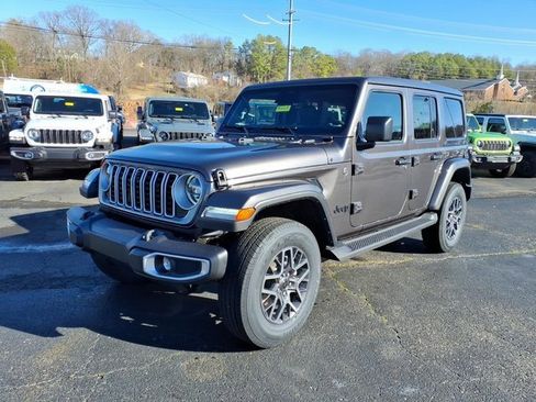 New 2026 Jeep Wrangler Sahara image 5