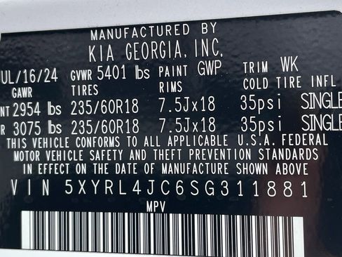 Certified 2025 Kia Sorento S w/ Panoramic Sunroof Package image 32