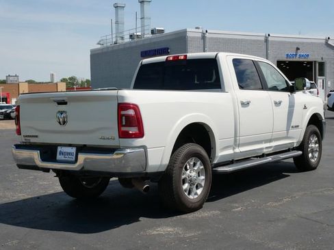 Used 2022 RAM 3500 Laramie AWD/4WD image 4