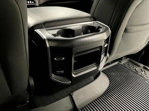 Used 2025 RAM 1500 Big Horn AWD/4WD image 18