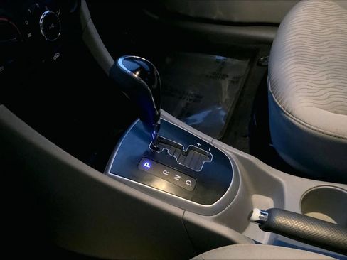 Used 2012 Hyundai Accent GLS w/ Premium Pkg 3 image 15