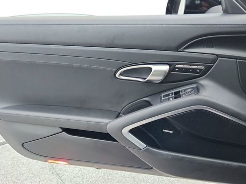 Used 2017 Porsche 911 Carrera S image 16