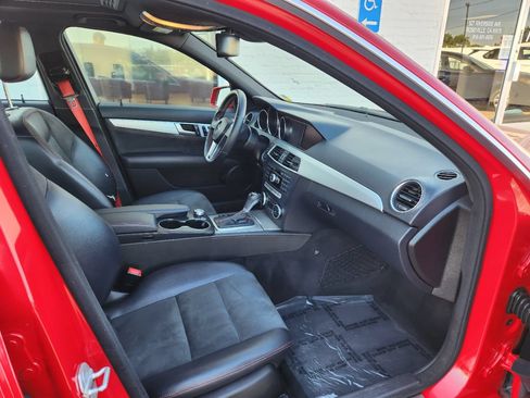 Used 2013 Mercedes-Benz C 250 Sedan image 13