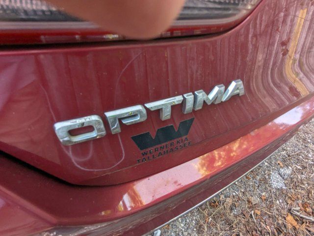 Used 2020 Kia Optima S FWD image 5