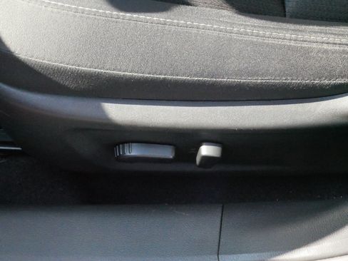 Used 2024 Nissan Altima 2.5 SV FWD image 20