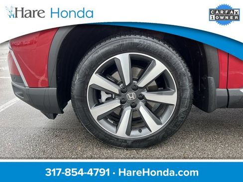 Used 2024 Honda Pilot Touring image 11