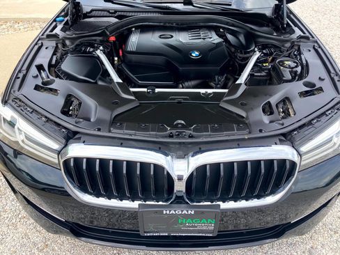 Used 2022 BMW 530i xDrive w/ Premium Package AWD/4WD image 19