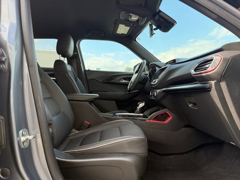 Used 2022 Chevrolet TrailBlazer RS image 18