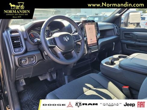 New 2025 RAM 5500 Tradesman AWD/4WD image 6