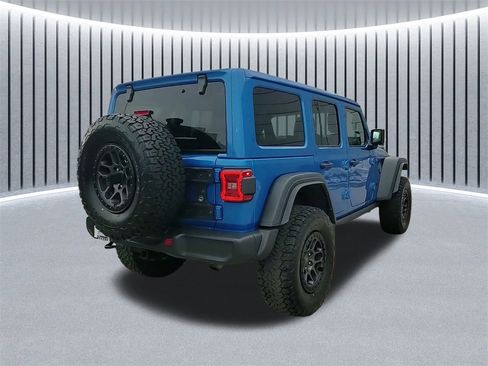 Used 2022 Jeep Wrangler Unlimited Sport image 3
