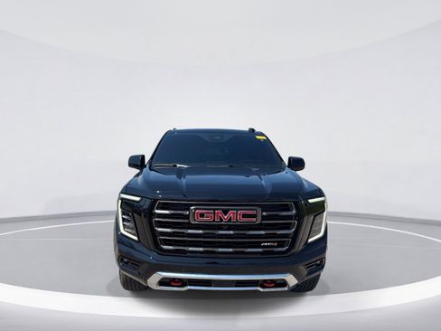Used 2026 GMC Yukon XL AT4 Ultimate image 2