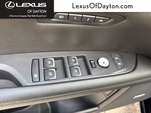 Used 2018 Cadillac CT6 3.6 AWD image 13