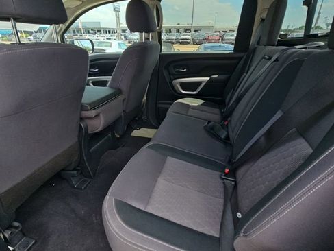 Used 2023 Nissan Titan SV AWD/4WD image 21