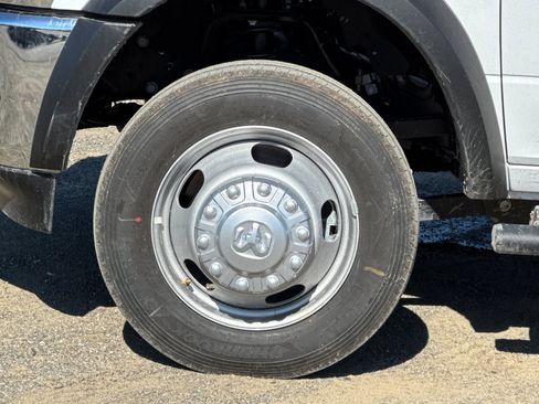 New 2026 RAM 5500 Tradesman w/ Chrome Appearance Group image 23