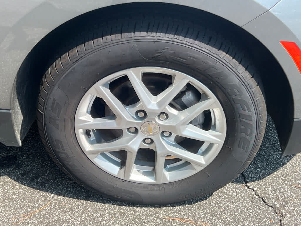 Used 2023 Chevrolet Equinox LT AWD/4WD image 5