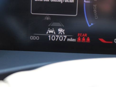 Certified 2025 Lexus RZ 300e w/ Accessory Package (Z1) FWD image 15