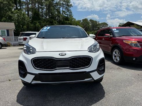 Used 2022 Kia Sportage SX image 2