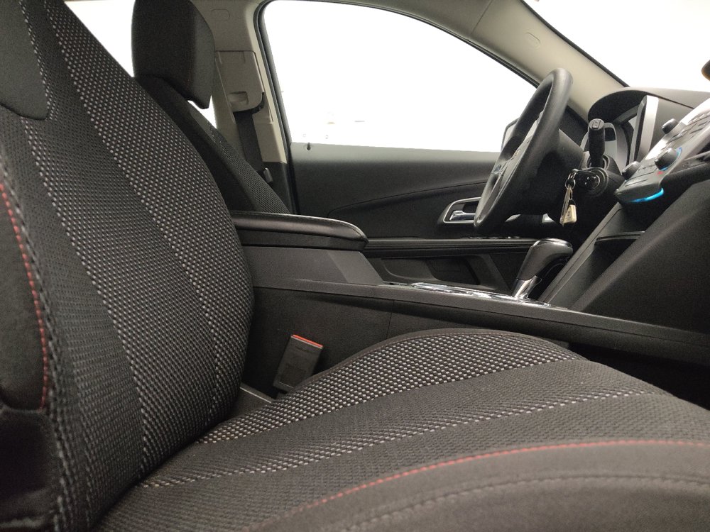 Used 2017 Chevrolet Equinox LS AWD/4WD image 21