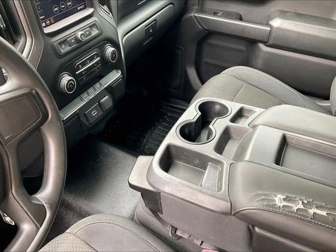 Used 2019 Chevrolet Silverado 1500 W/T w/ WT Convenience Package AWD/4WD image 18