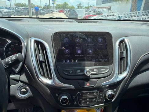 Used 2020 Chevrolet Equinox Premier FWD image 20