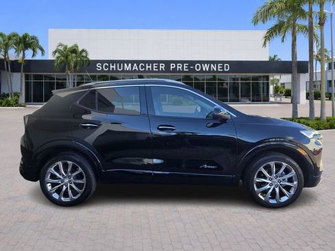 Used 2024 Buick Encore GX Avenir w/ Avenir Technology Package image 8