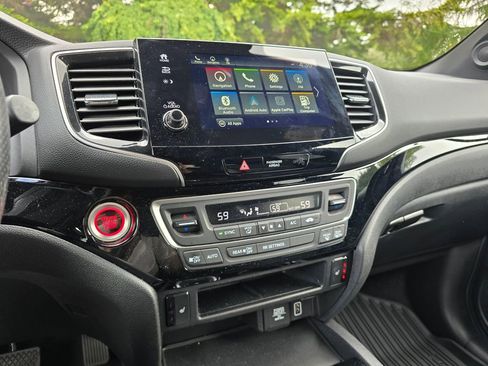 Used 2019 Honda Passport Touring image 19