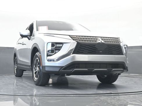 Used 2023 Mitsubishi Eclipse Cross ES image 56