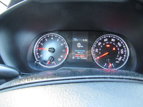 Used 2020 Toyota RAV4 LE w/ Carpet Mat Package image 15