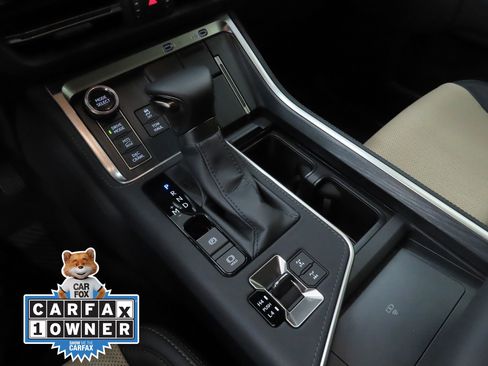 Used 2025 Lexus GX 550 550 Overtrail image 15