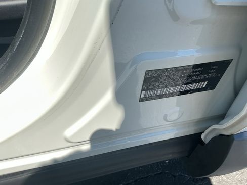 Used 2016 Toyota RAV4 LE FWD image 39
