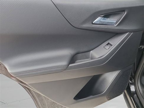 New 2026 Chevrolet Equinox LT image 15