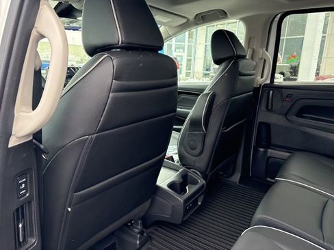 New 2026 Honda Odyssey Touring image 25