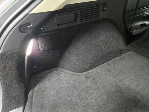 Used 2023 Genesis GV70 2.5T w/ Advanced Package image 48