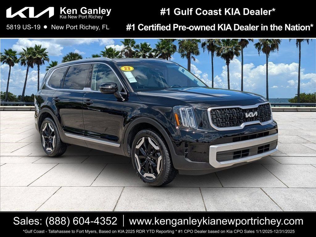 Certified 2023 Kia Telluride EX w/ EX Captain's Chair Package FWD image 1