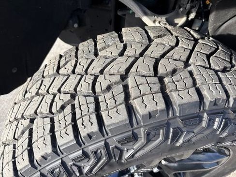 Certified 2024 Chevrolet Silverado 1500 LT Trail Boss w/ LT Trail Boss Premium Package image 27