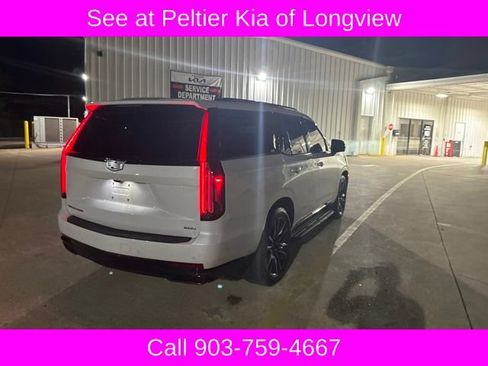 Used 2021 Cadillac Escalade Sport Platinum w/ Heavy-Duty Trailer Package AWD/4WD image 8